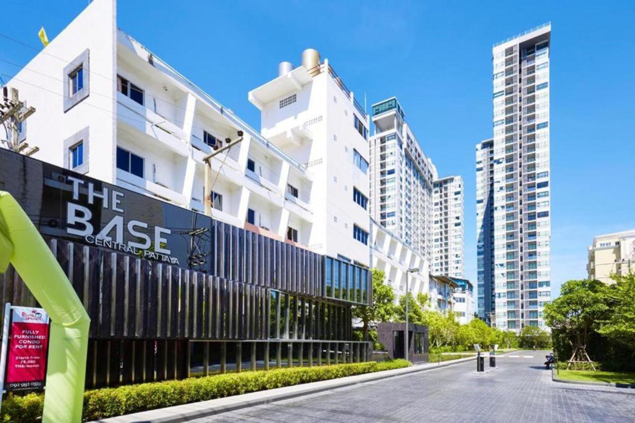 The Base Central Apartments Pattaya Zewnętrze zdjęcie