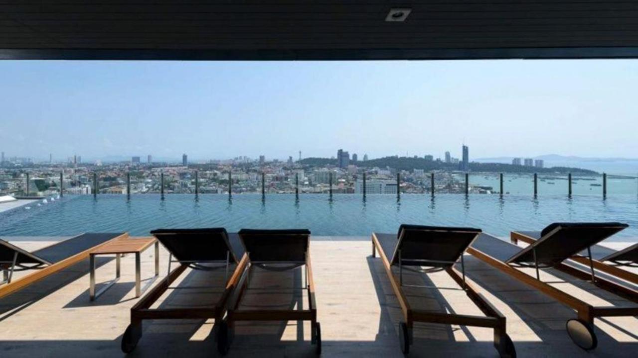 The Base Central Apartments Pattaya Zewnętrze zdjęcie