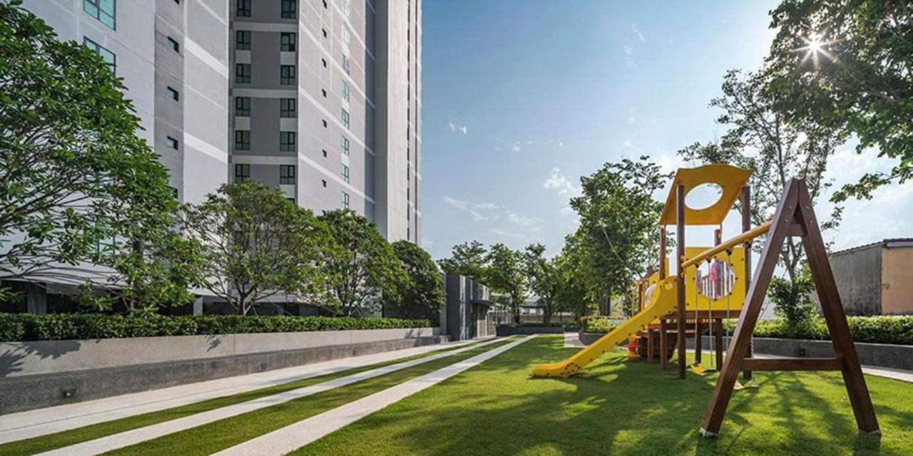 The Base Central Apartments Pattaya Zewnętrze zdjęcie